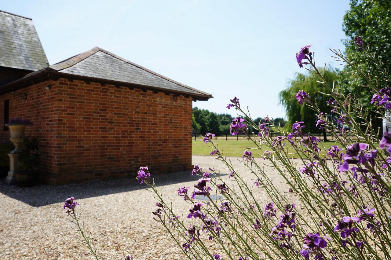 The Olde Barn Bed & Breakfast Лимингтън Екстериор снимка